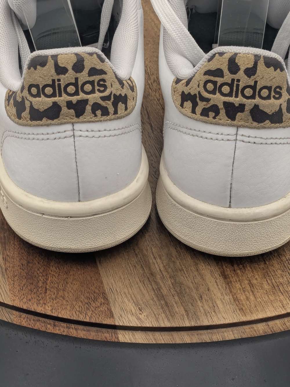 Adidas Advantage White Leopard Print Sneakers Women's 7.5 Leather Casual Shoes